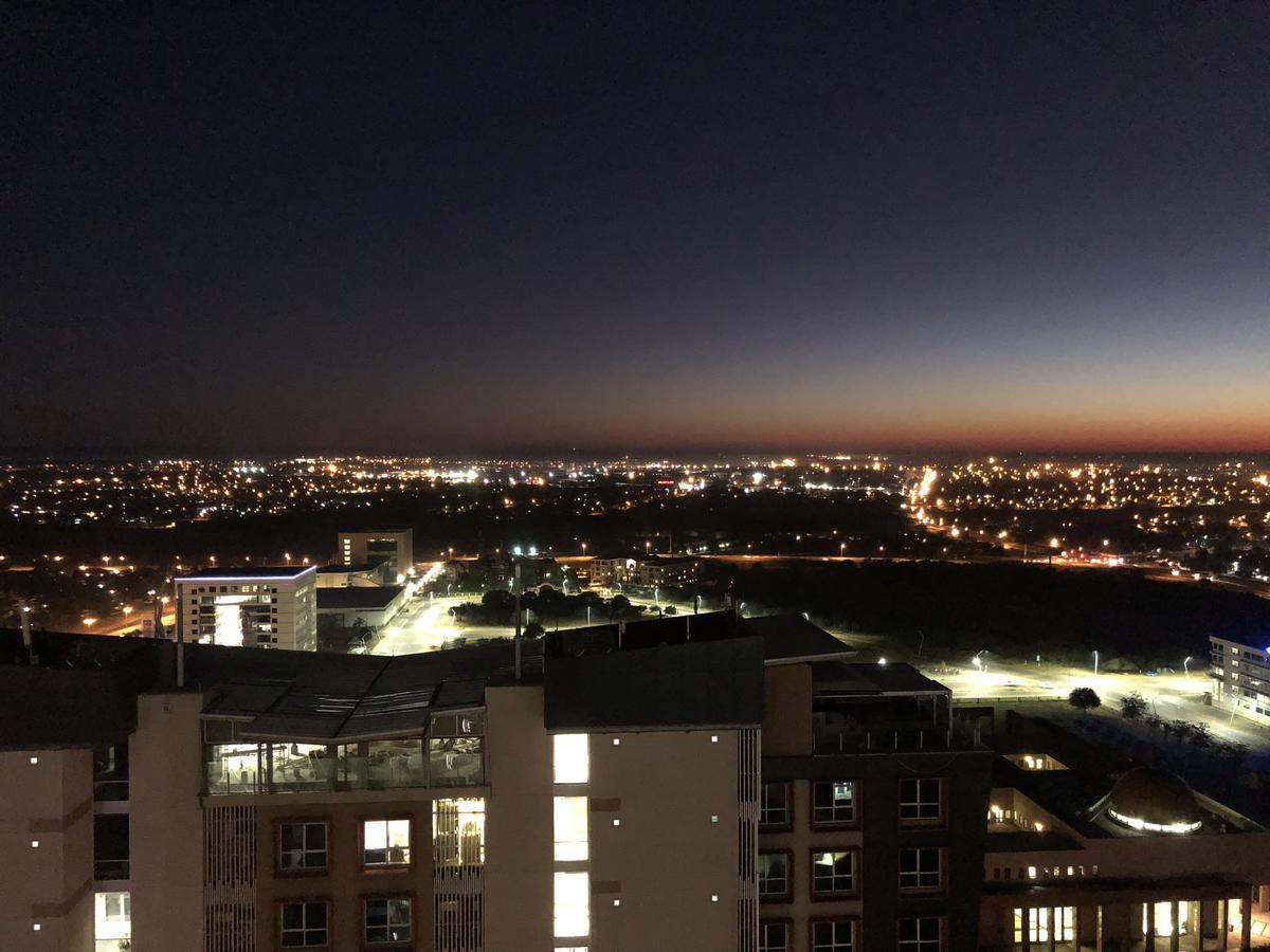 Urban Awe Apartment-Itowers 23Rd Floor Gaborone Exterior photo