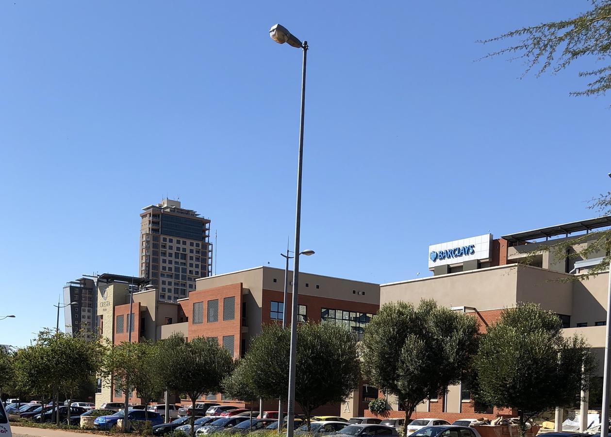 Urban Awe Apartment-Itowers 23Rd Floor Gaborone Exterior photo